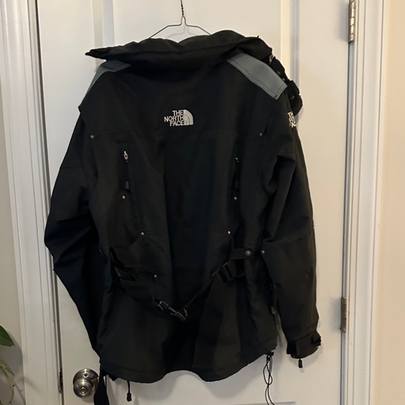 The North Face STEEP TECH Black Jacket - Picture 5 of 16